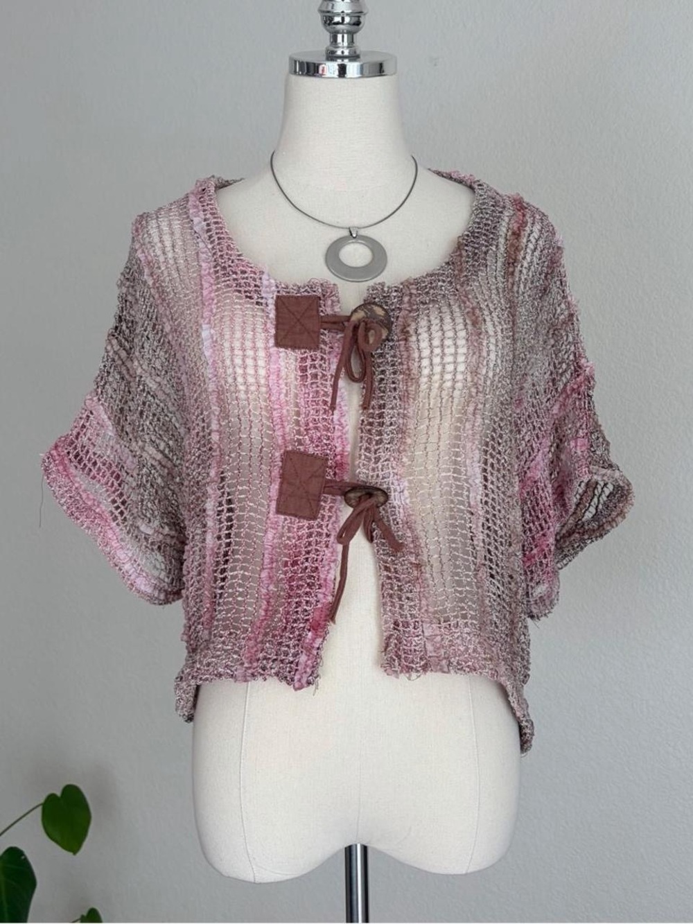 Kaktus Pink & Beige Mesh Cropped Cardigan